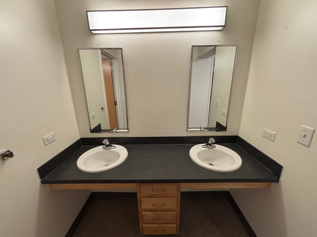 Alumni Suite